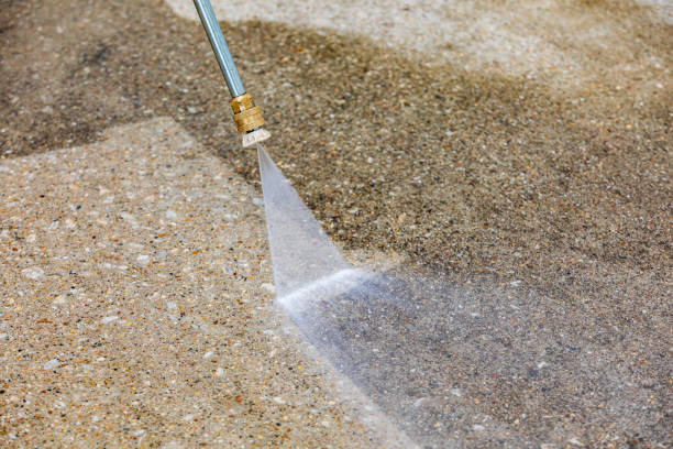 Best Pool Deck Cleaning  in Penhook, VA